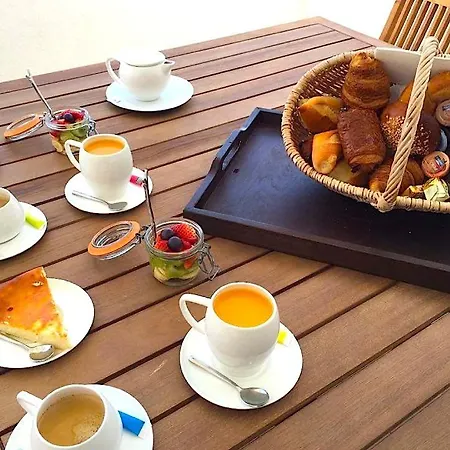 Le Cosimo Апарт-отель Л'Иль-Рус