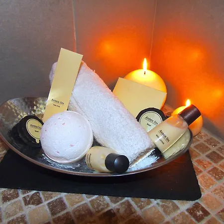 Le Cosimo L'Ile-Rousse (Corsica)