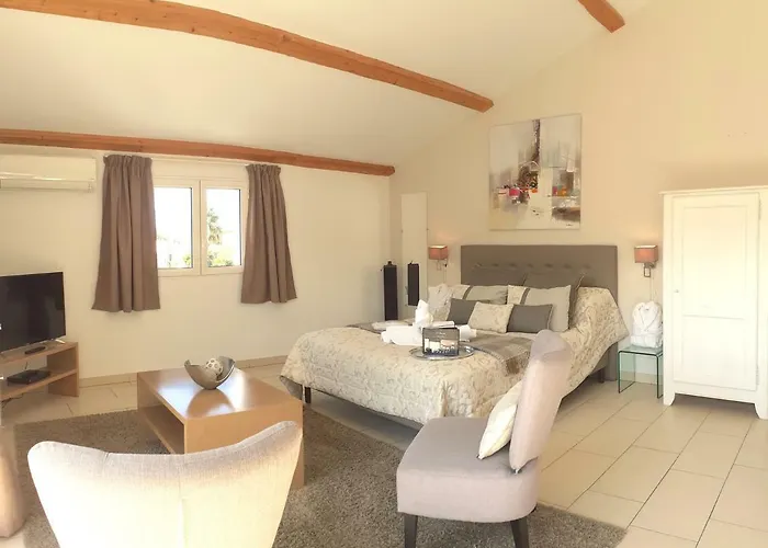 Le Cosimo LʼÎle-Rousse